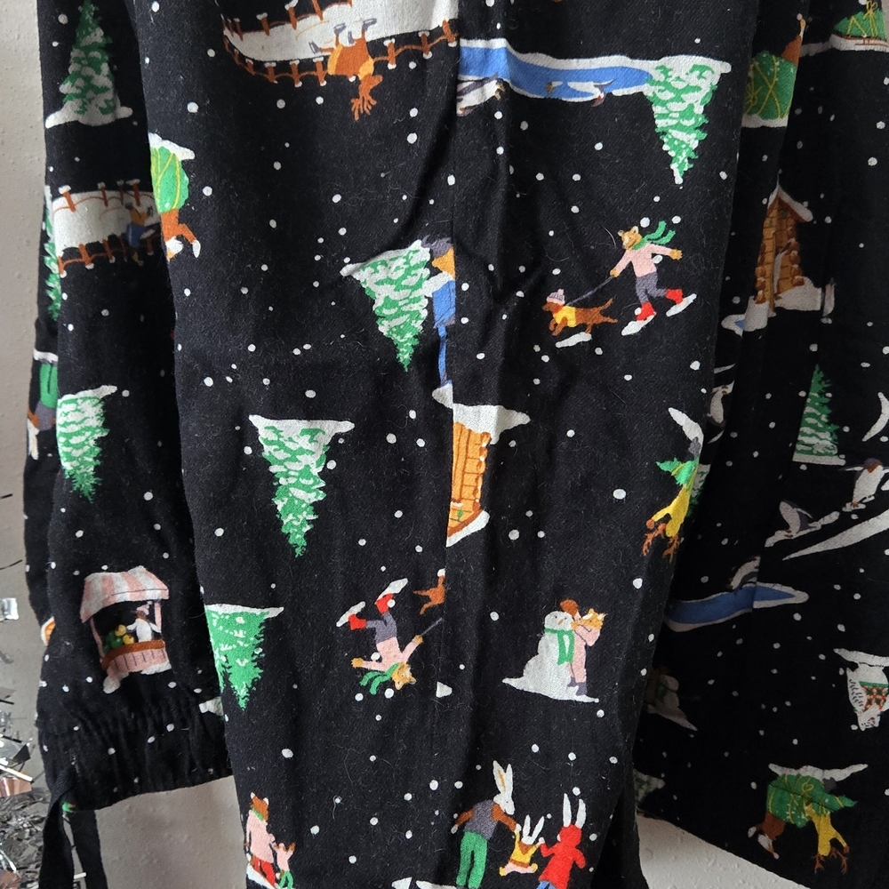 Old Navy Christmas Pajama Bottoms with Winter Scene